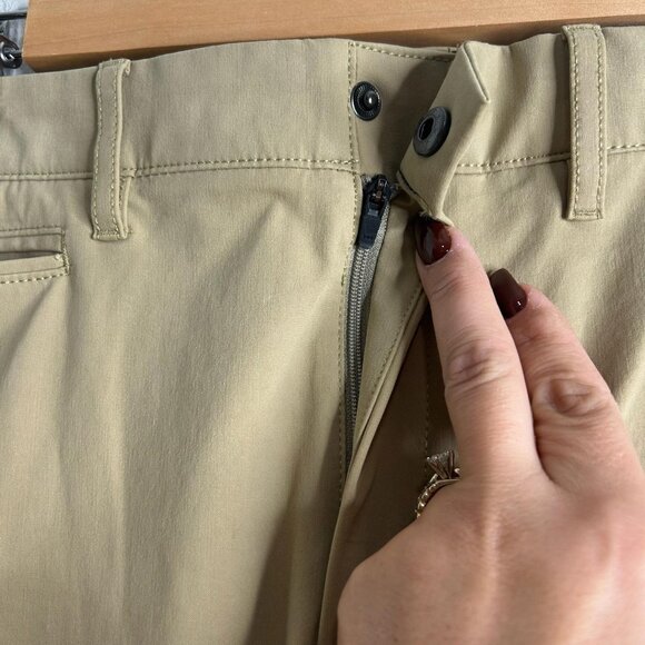 J Crew Stretch Performance Chino Pants Mens 33x34 Khaki Tan 484 Slim Zip Pocket - Picture 6 of 13